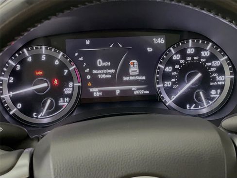 Used 2021 Toyota Highlander XLE image 17