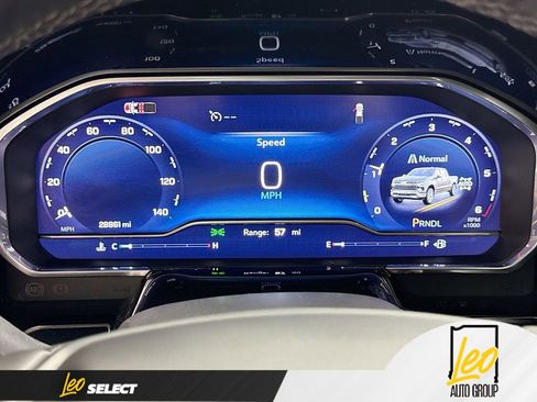 Used 2024 Chevrolet Silverado 1500 LT AWD/4WD image 16