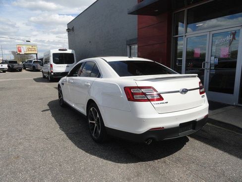 Used 2016 Ford Taurus SHO w/ Equipment Group 401A AWD/4WD image 3