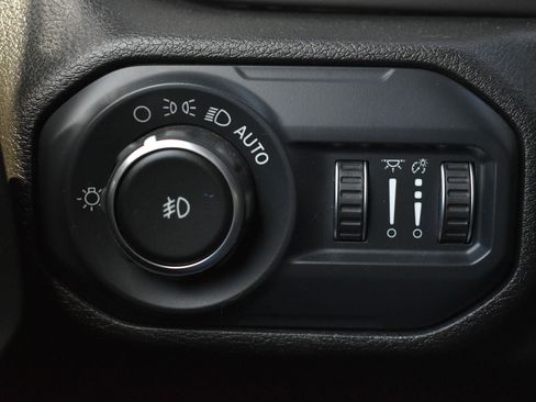 Used 2018 Jeep Wrangler Unlimited Rubicon AWD/4WD image 15
