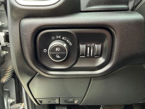 Used 2024 RAM 3500 Laramie w/ Safety Group AWD/4WD image 17