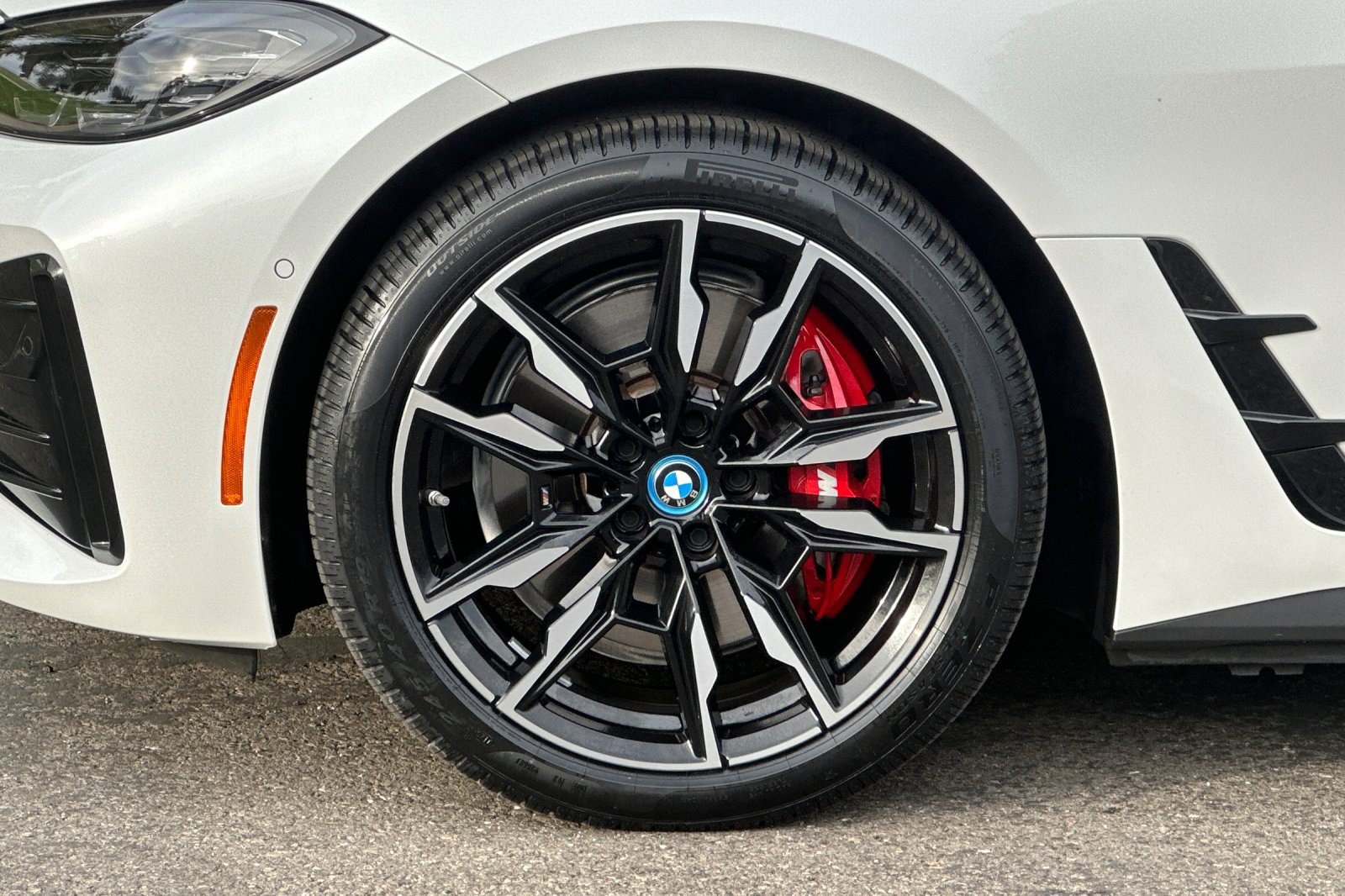 Used 2024 BMW i4 M50 AWD/4WD image 38