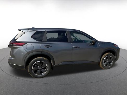 Used 2025 Nissan Rogue SV image 17