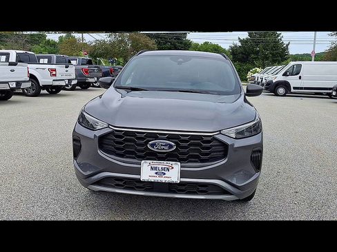 Certified 2024 Ford Escape ST-Line w/ Tech Pack #1 AWD/4WD image 3