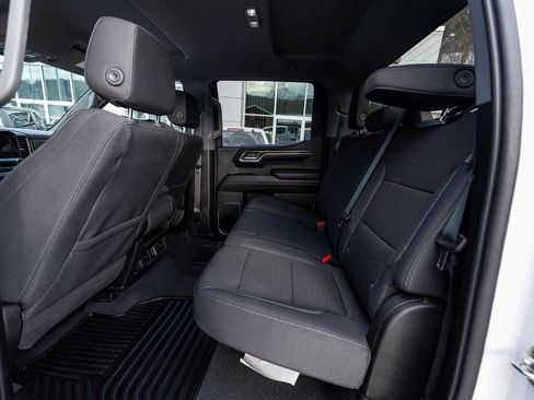 Used 2024 Chevrolet Silverado 1500 LT image 26