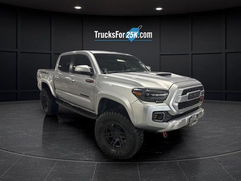 Used 2022 Toyota Tacoma SR5 image 37