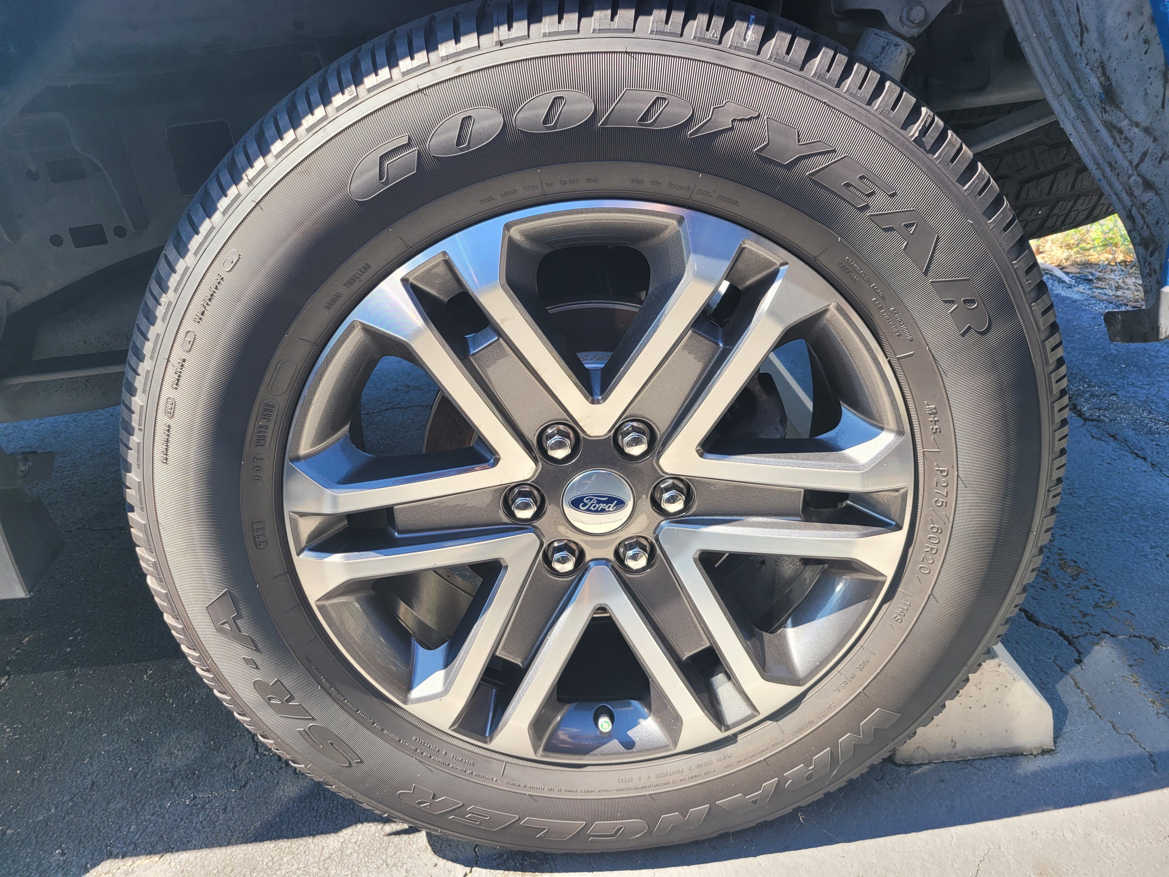 Used 2021 Ford F150 XL w/ STX Appearance Package AWD/4WD image 7
