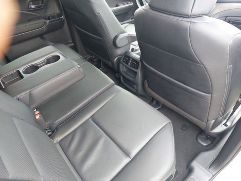 Used 2023 Honda Ridgeline RTL-E image 12