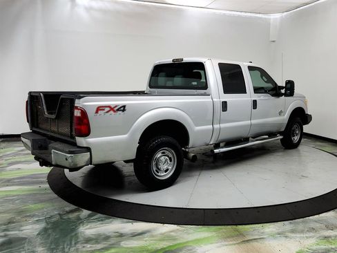 Used 2015 Ford F250 XLT w/ XLT Value Package image 5
