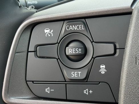 New 2026 Nissan Sentra SV w/ SV Convenience Package FWD image 19