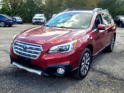 Used 2017 Subaru Outback 2.5i Limited image 4