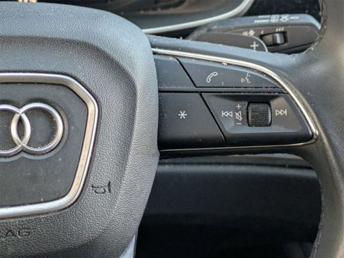 Used 2024 Audi Q3 2.0T Premium image 11