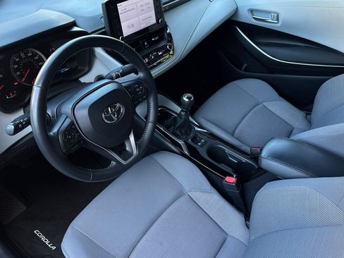 Used 2022 Toyota Corolla SE w/ Carpet Mat Package (TMS) FWD image 10