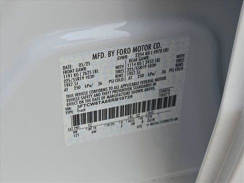 Used 2025 Ford Maverick Lobo AWD/4WD image 22