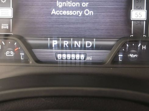Used 2022 RAM 1500 Big Horn AWD/4WD image 36