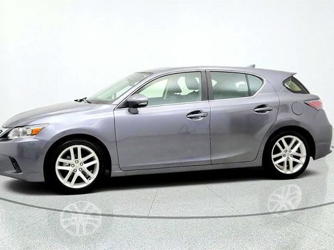 Used 2016 Lexus CT 200h w/ Seat Comfort Package FWD image 8