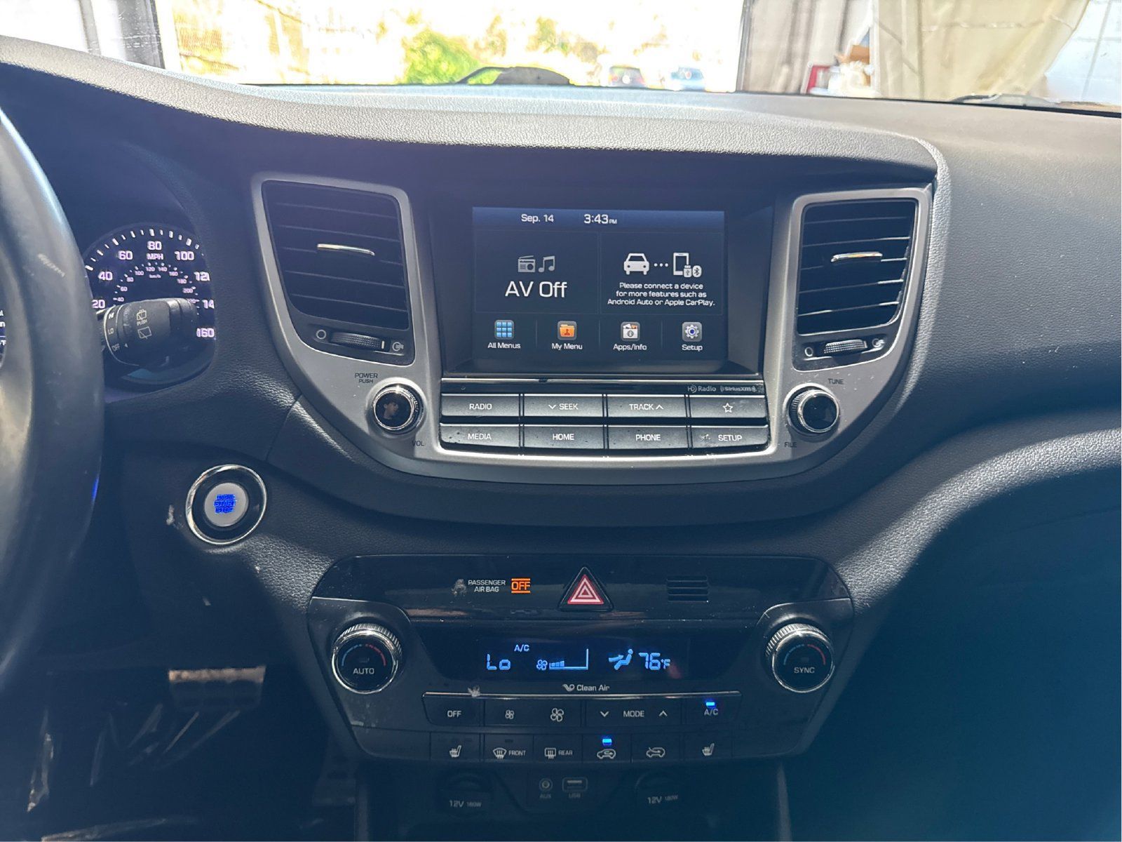 Used 2018 Hyundai Tucson Value AWD/4WD image 15