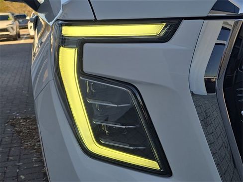 New 2026 GMC Yukon Elevation w/ Elevation Premium Package image 10