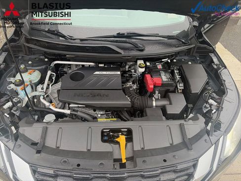 Used 2023 Nissan Rogue SL AWD/4WD image 49
