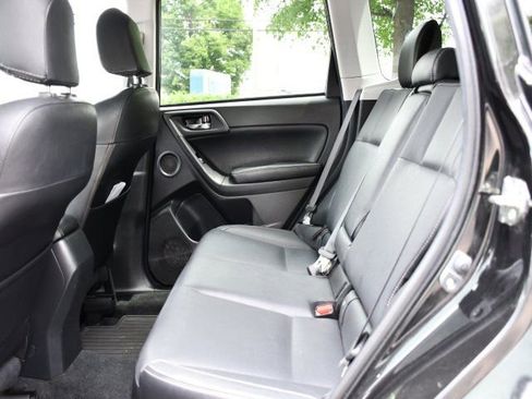 Used 2018 Subaru Forester 2.5i Limited AWD/4WD image 18
