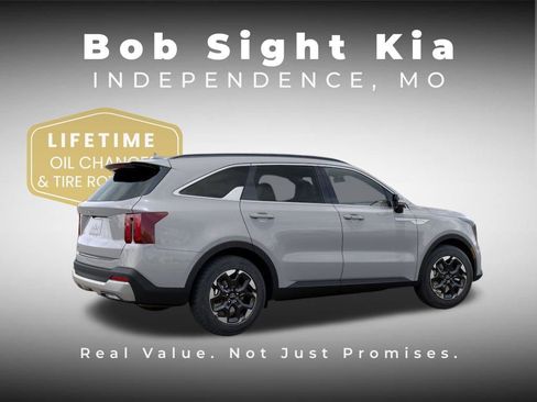 New 2026 Kia Sorento S w/ S Panoramic Sunroof Package FWD image 6