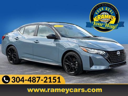 Used 2025 Nissan Sentra SR w/ Midnight Edition FWD image 1