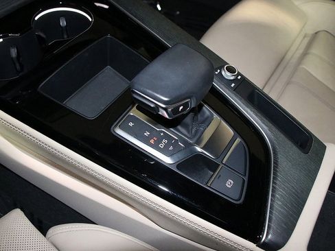 Used 2022 Audi A4 2.0T Premium Plus image 22