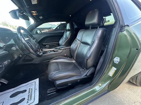 Used 2020 Dodge Challenger SXT w/ Plus Package RWD image 16