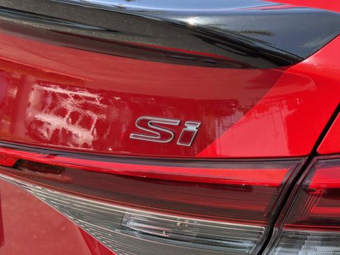 Used 2024 Honda Civic Si image 28