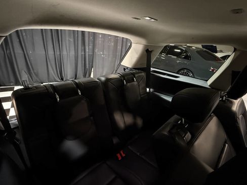 Used 2021 Lincoln Aviator AWD image 40