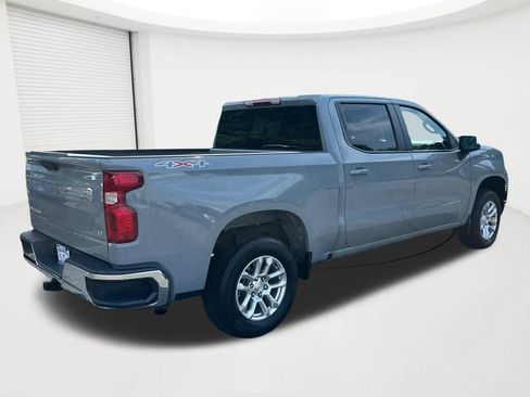 Used 2024 Chevrolet Silverado 1500 LT AWD/4WD image 5