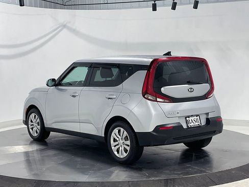 Used 2020 Kia Soul LX image 13