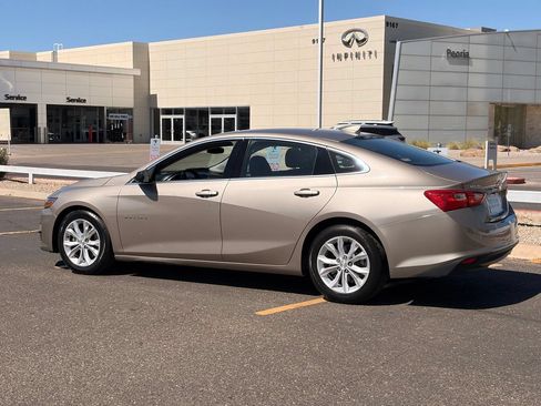 Used 2023 Chevrolet Malibu LT FWD image 4