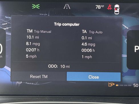 New 2026 Volvo XC40 B4 Plus w/ Protection Package Premier image 19