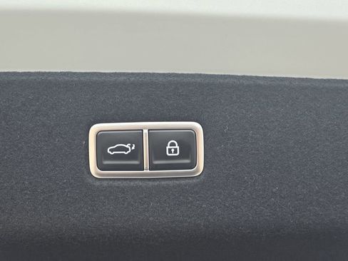 Certified 2025 Hyundai Ioniq 6 SEL image 13