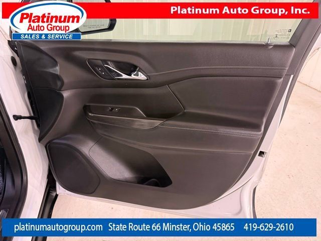Used 2020 GMC Acadia SLT FWD image 42