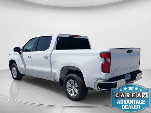 Used 2025 Chevrolet Silverado 1500 LT RWD image 3