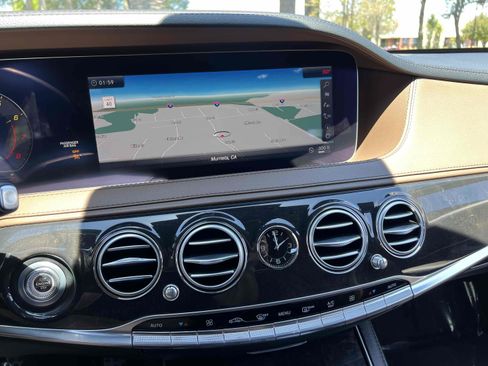 Used 2018 Mercedes-Benz S 560 Sedan image 13