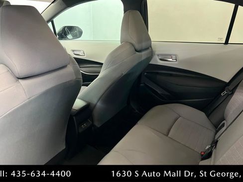 Used 2025 Toyota Corolla SE FWD image 19