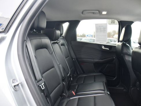 Used 2024 Ford Escape Platinum image 17