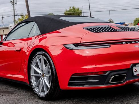 Used 2024 Porsche 911 Carrera image 24