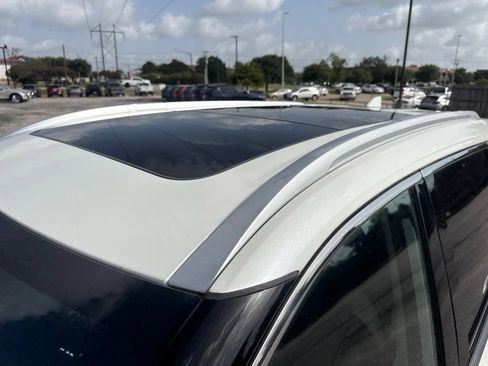 Used 2021 Nissan Rogue SV w/ Premium Package FWD image 6