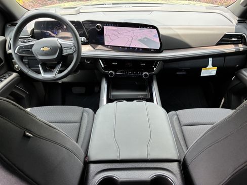New 2026 Chevrolet Tahoe LS RWD image 18