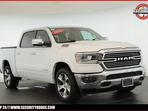 Used 2021 RAM 1500 Laramie AWD/4WD image 1