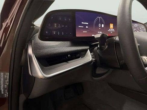 Used 2024 Lucid Air Touring image 8