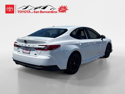 New 2026 Toyota Camry SE FWD image 5