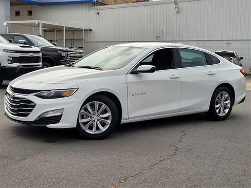 Used 2024 Chevrolet Malibu LT image 17