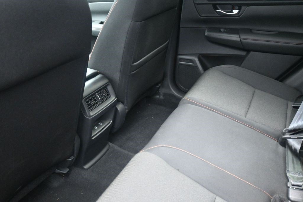 Used 2023 Honda CR-V Sport image 16