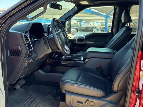 Used 2022 Ford F250 Lariat w/ Black Appearance Package AWD/4WD image 23