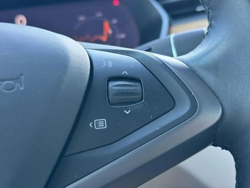 Used 2018 Tesla Model S 75D image 19